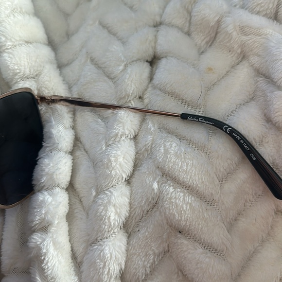 Salvatore Ferragamo - Picture 4 of 5